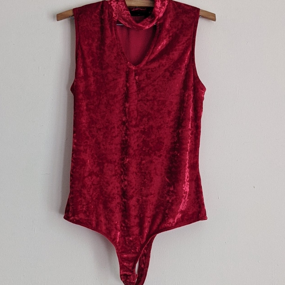 Dark Red Crushed Velvet Body Suit Snap Closure ❤️